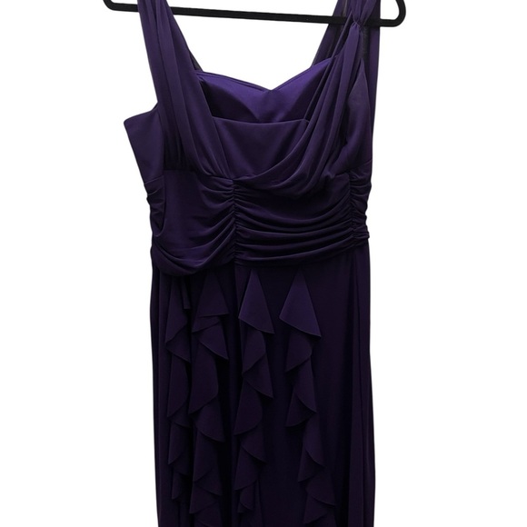 Betsy & Adam Purple Ruched Sweetheart Midi Dress - Picture 5 of 5